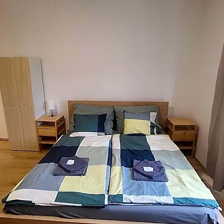 Apartma Elisa 4*