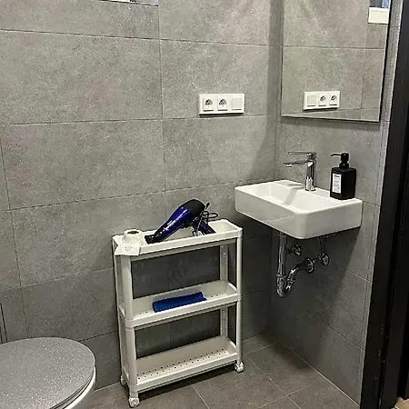Ξενοδοχείο Apartma Elisa 4*