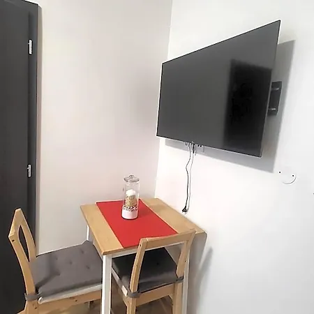 Ξενοδοχείο Apartma Elisa